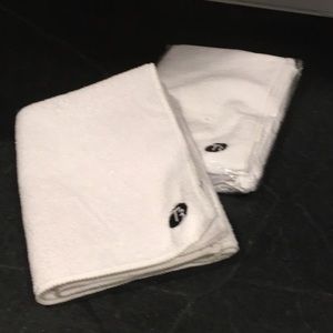 T3 Microfiber Hair Towels
